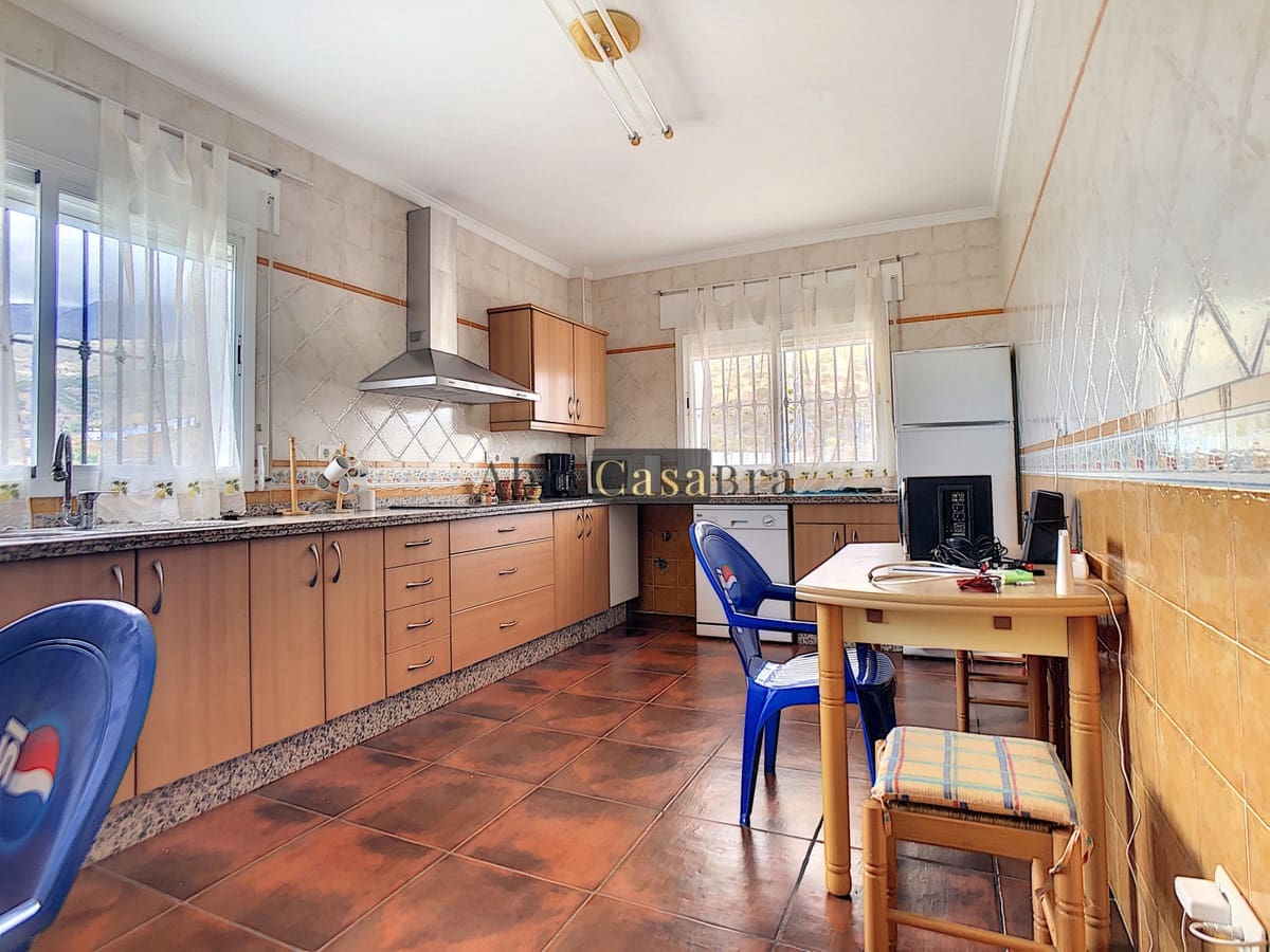 5 chambre Villa/Maison à vendre à Sedella avec garage - 419 000 € (Ref: 8410188)