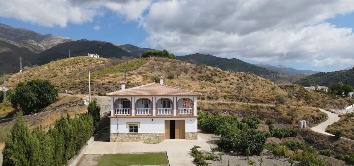 5 chambre Villa/Maison à vendre à Sedella avec garage - 419 000 € (Ref: 8410188)