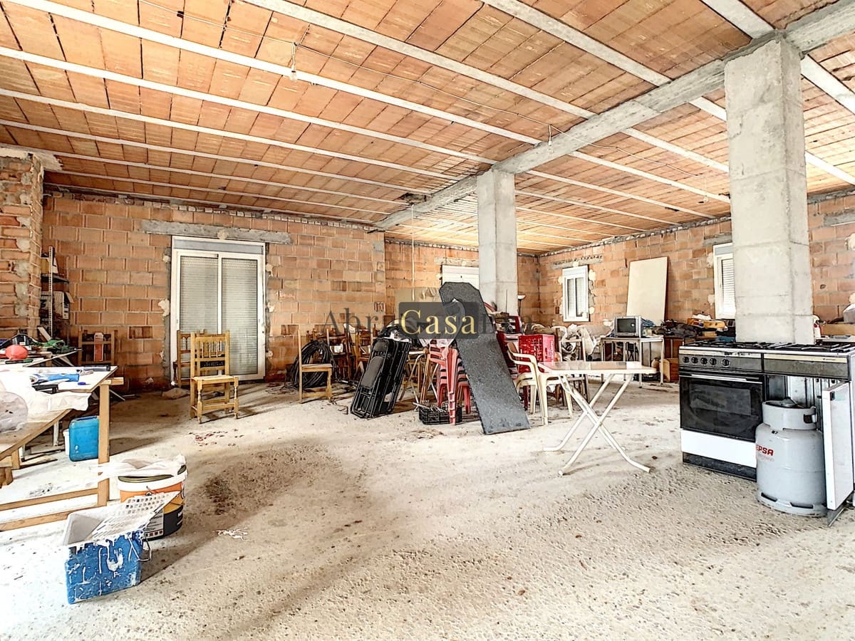 6 slaapkamer Restaurant/bar te koop in Alfarnatejo met garage - € 420.000 (Ref: 8410193)