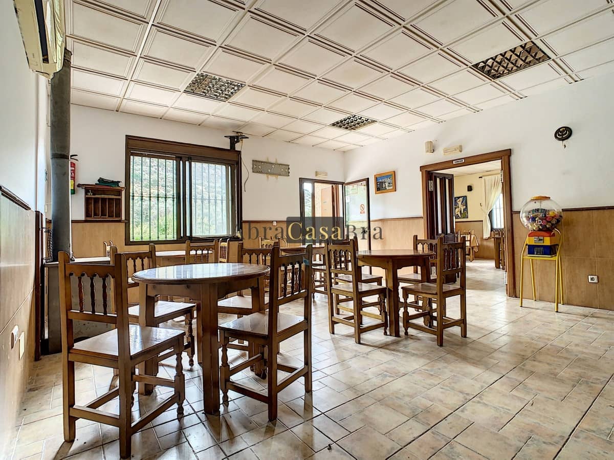6 slaapkamer Restaurant/bar te koop in Alfarnatejo met garage - € 420.000 (Ref: 8410193)