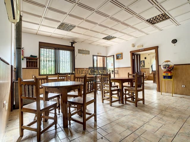 6 slaapkamer Restaurant/bar te koop in Alfarnatejo met garage - € 420.000 (Ref: 8410193)