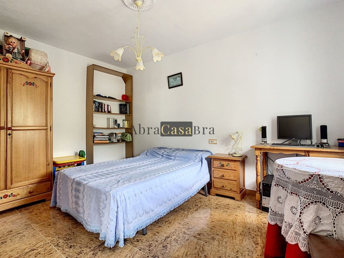 6 slaapkamer Restaurant/bar te koop in Alfarnatejo met garage - € 420.000 (Ref: 8410193)