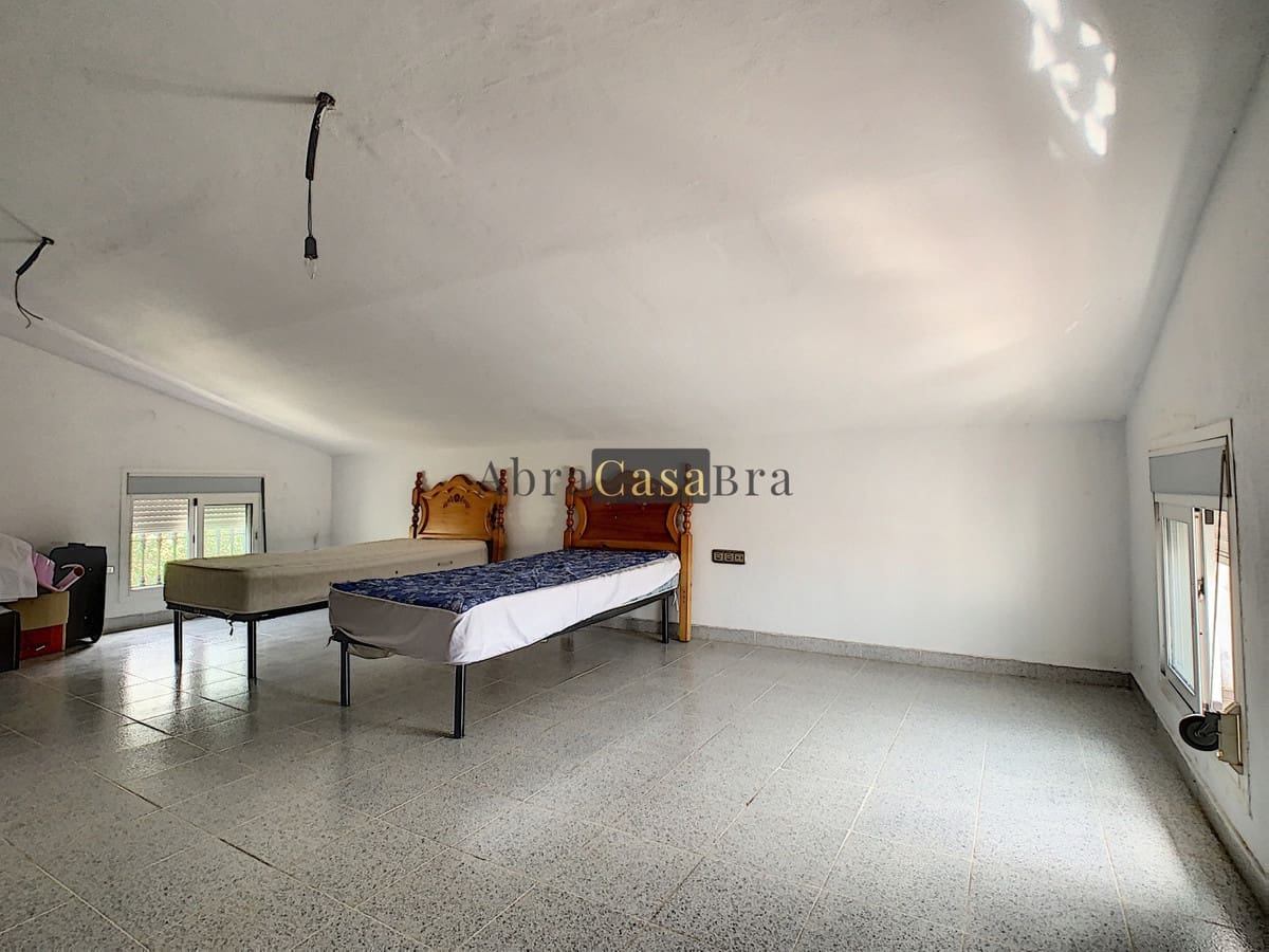 6 slaapkamer Restaurant/bar te koop in Alfarnatejo met garage - € 420.000 (Ref: 8410193)