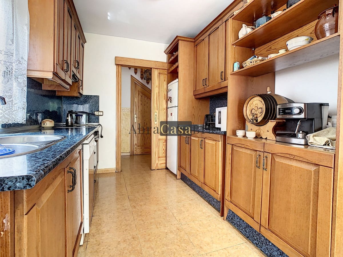 6 slaapkamer Restaurant/bar te koop in Alfarnatejo met garage - € 420.000 (Ref: 8410193)