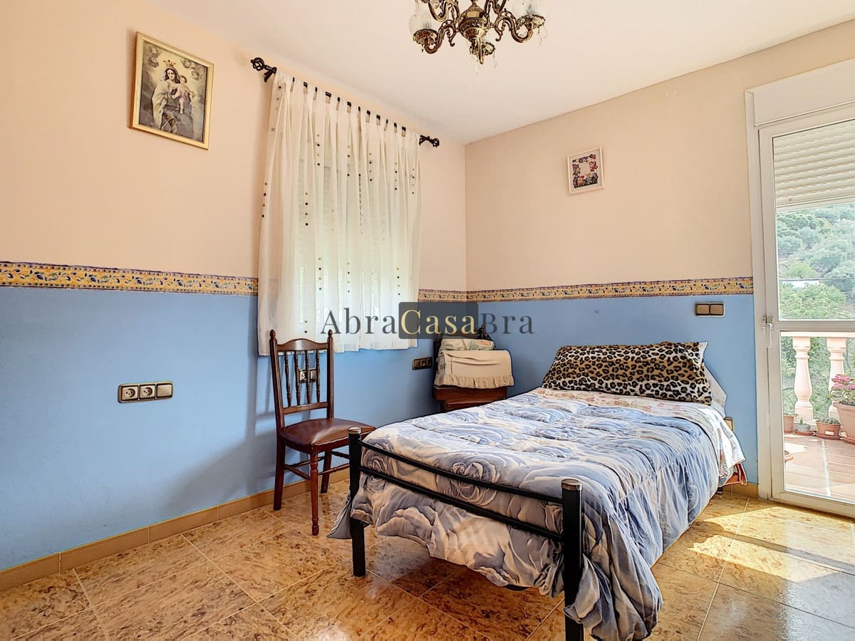 6 slaapkamer Restaurant/bar te koop in Alfarnatejo met garage - € 420.000 (Ref: 8410193)