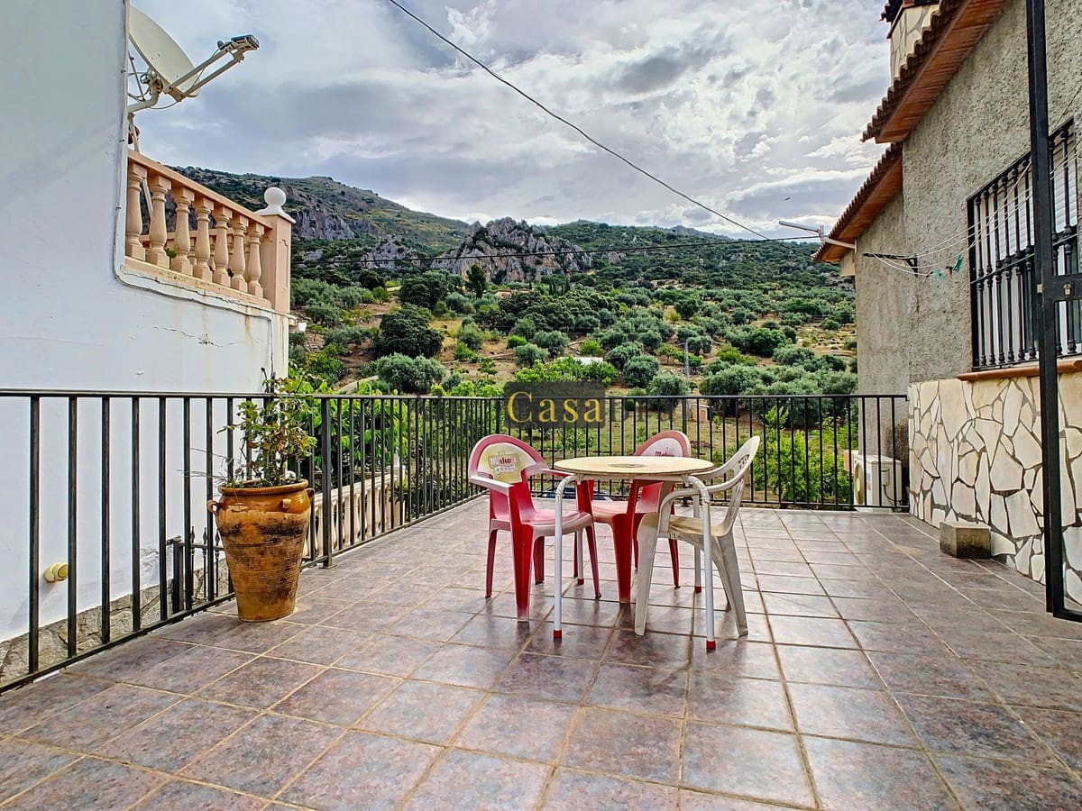 6 slaapkamer Restaurant/bar te koop in Alfarnatejo met garage - € 420.000 (Ref: 8410193)