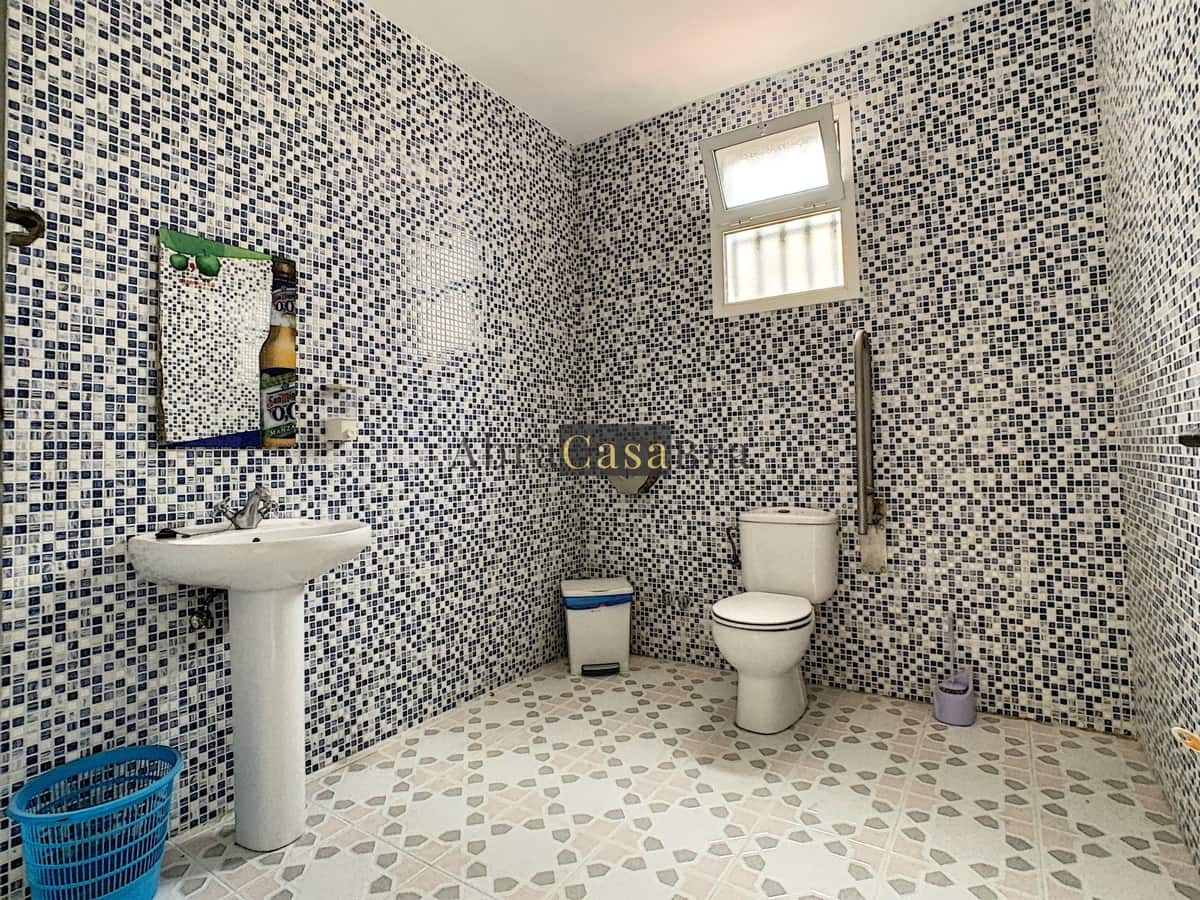 6 slaapkamer Restaurant/bar te koop in Alfarnatejo met garage - € 420.000 (Ref: 8410193)