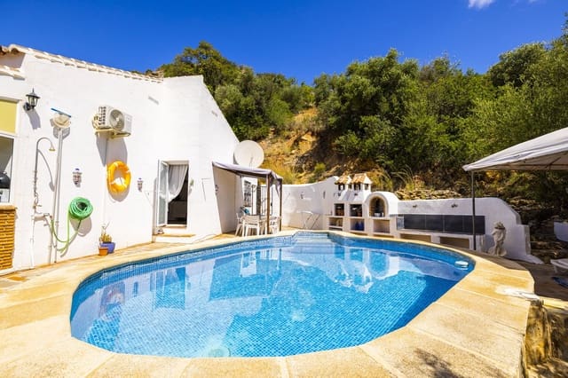 4 sovrum Villa till salu i Comares med pool garage - 349 000 € (Ref: 8410201)