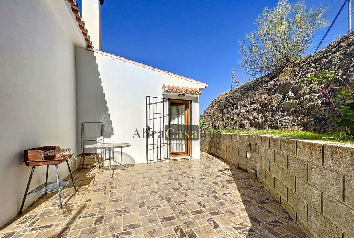 3 slaapkamer Villa te koop in Canillas de Aceituno met garage - € 319.000 (Ref: 8410210)