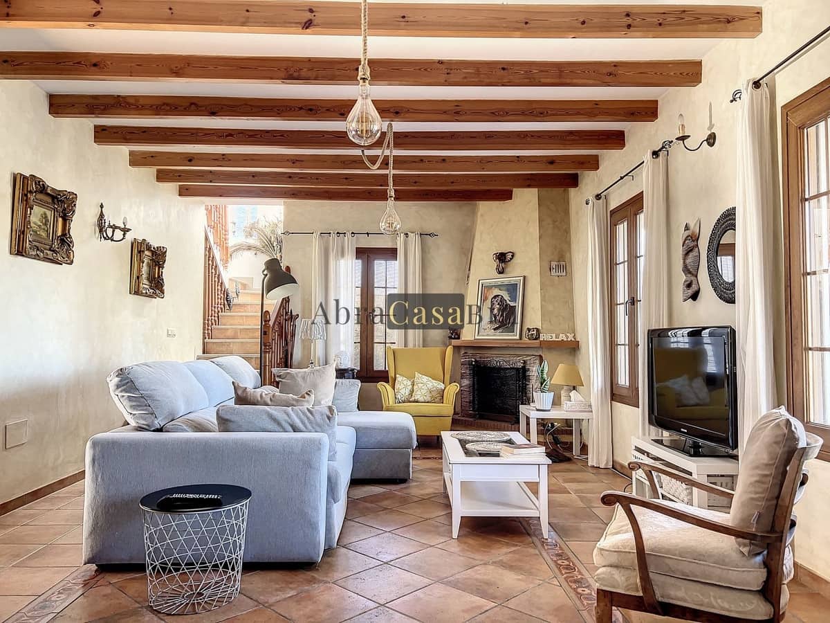 3 slaapkamer Villa te koop in Canillas de Aceituno met garage - € 319.000 (Ref: 8410210)