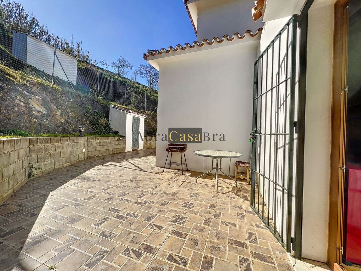 3 slaapkamer Villa te koop in Canillas de Aceituno met garage - € 319.000 (Ref: 8410210)