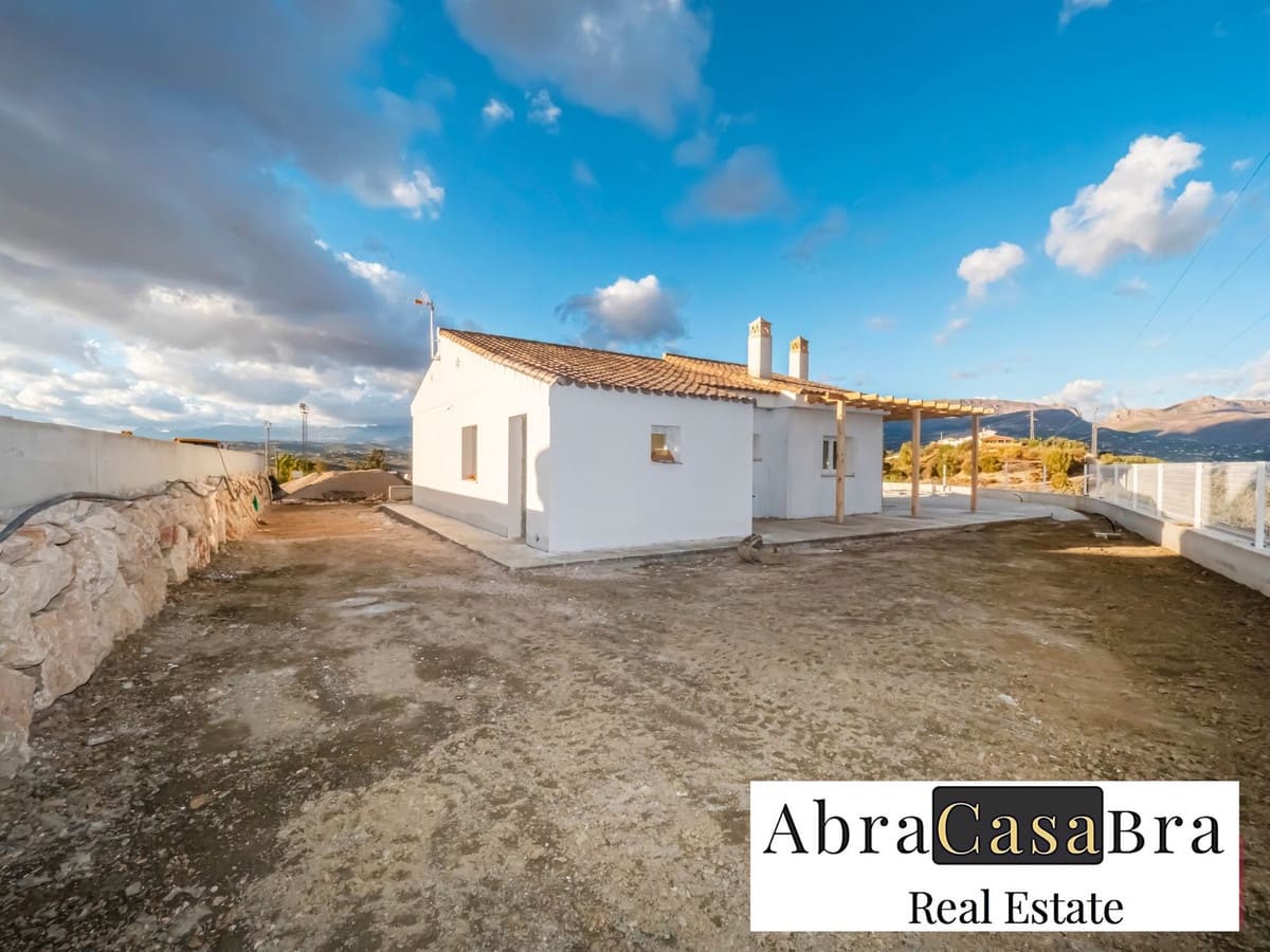 3 soveværelse Villa til salg i Vinuela med garage - € 365.000 (Ref: 8410597)