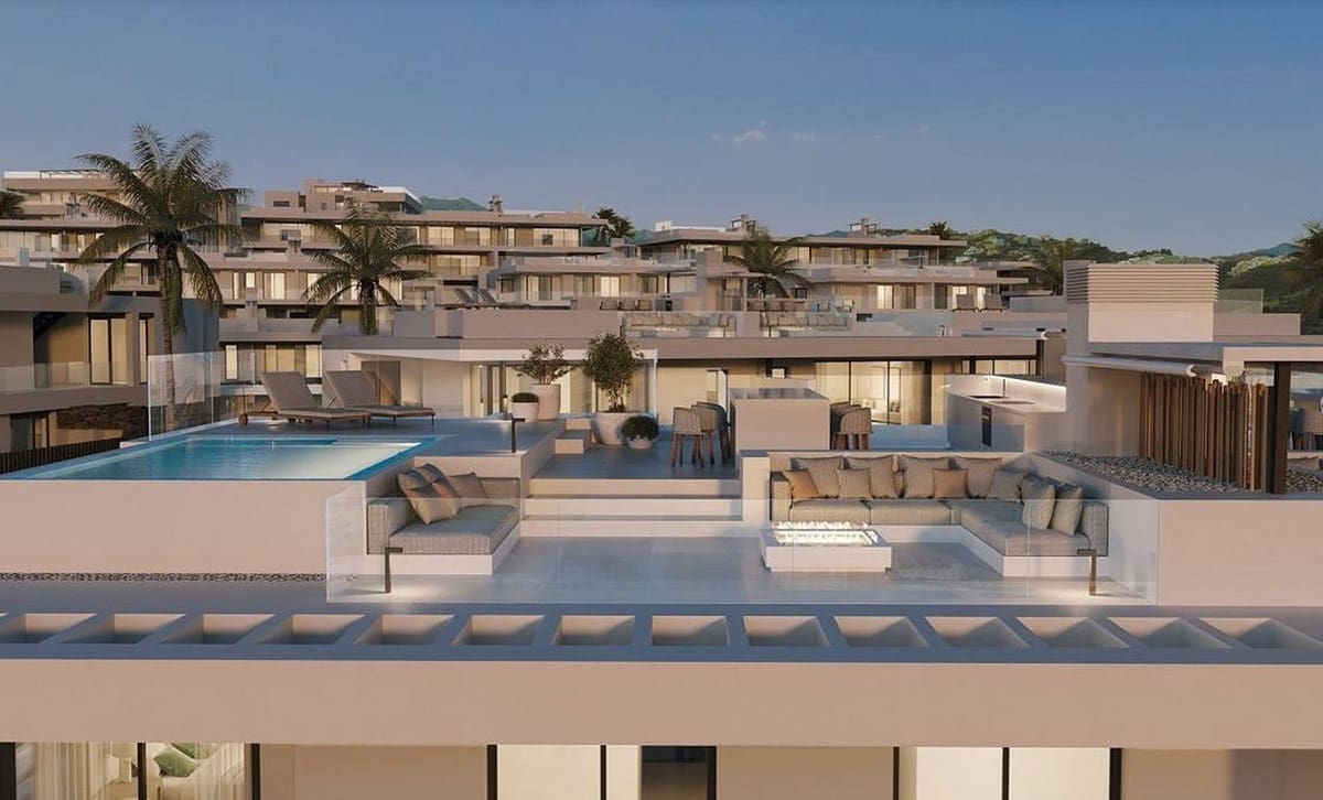 3 Zimmer Doppelhaus zu verkaufen in Marbella mit Pool Garage - 1.190.000 € (Ref: 8410602)