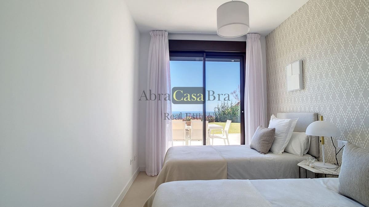 2 bedroom Apartment for sale in Rincon de la Victoria with pool garage - € 510,000 (Ref: 8410632)