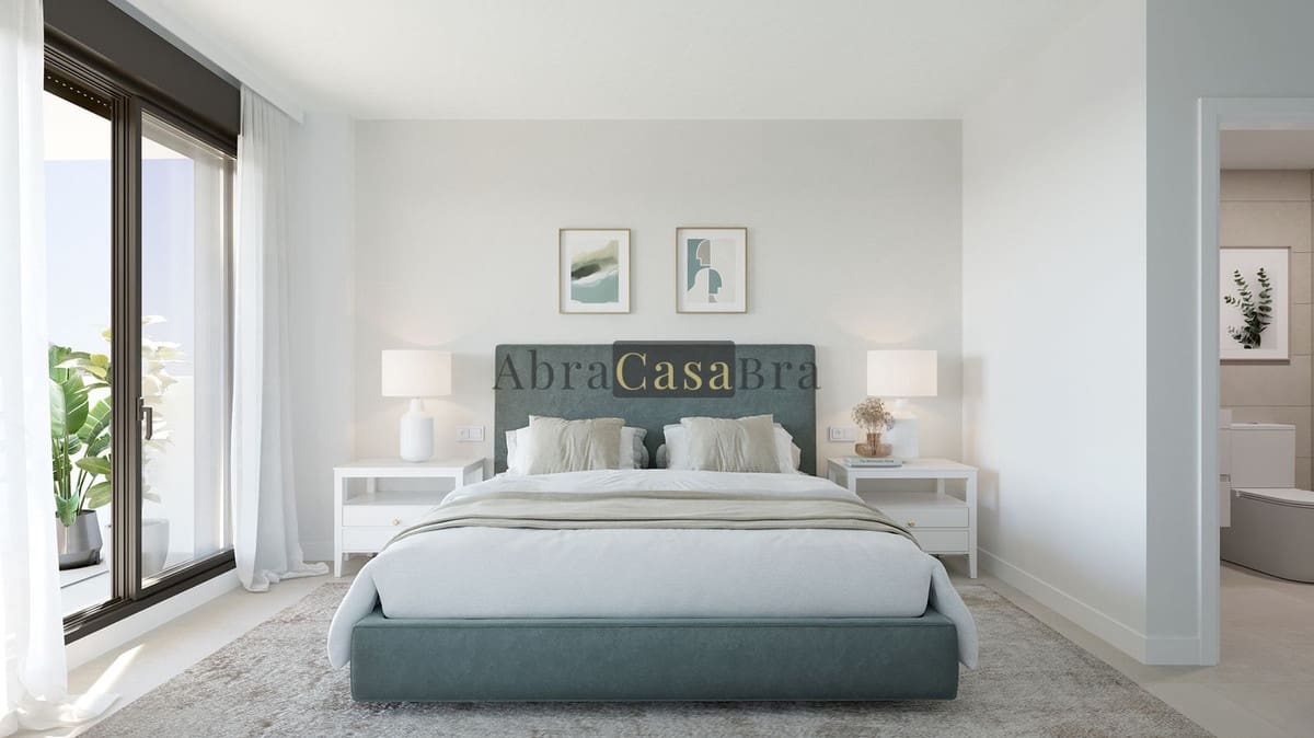 2 bedroom Apartment for sale in Rincon de la Victoria with pool garage - € 510,000 (Ref: 8410632)