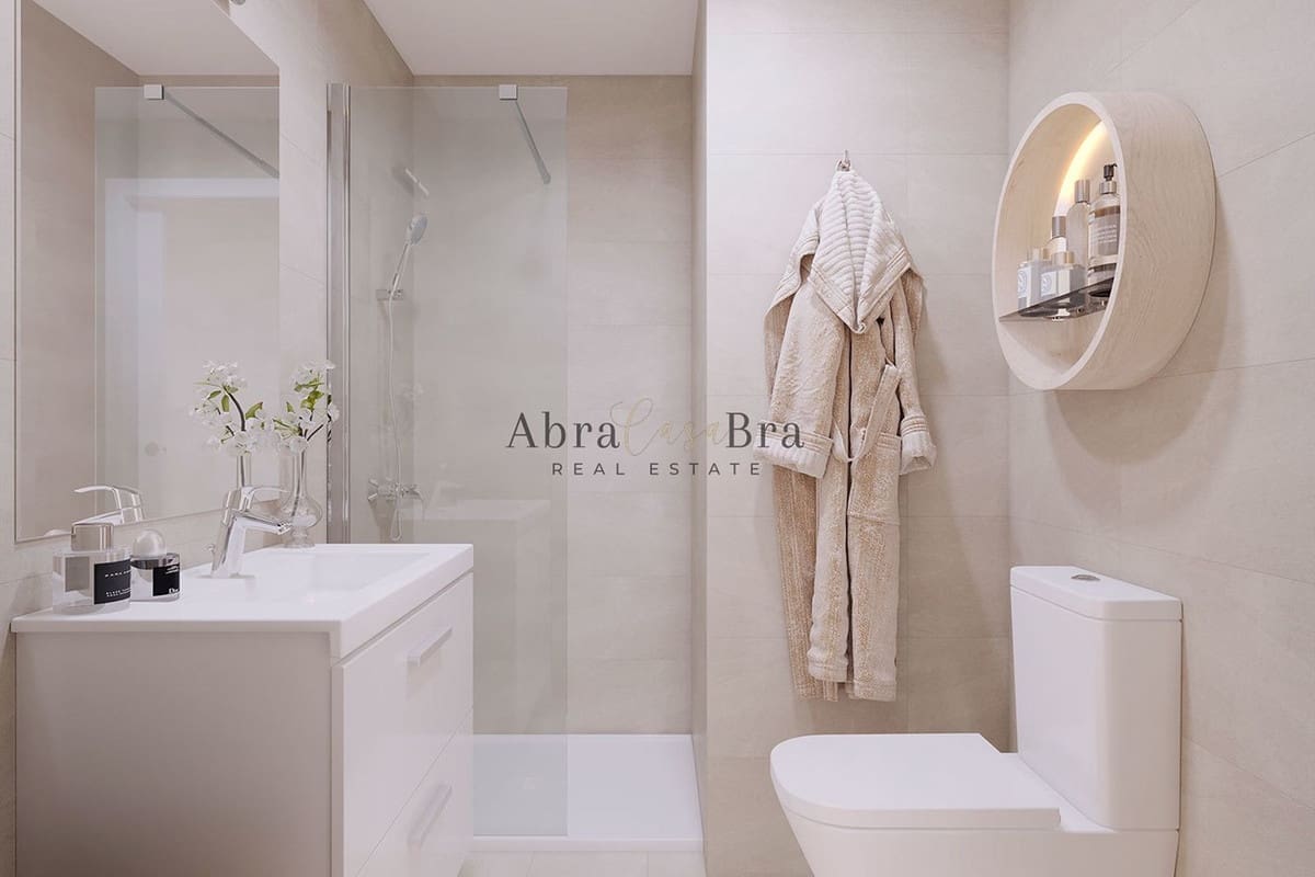 2 slaapkamer Appartement te koop in Malaga stad met zwembad garage - € 354.000 (Ref: 8410644)