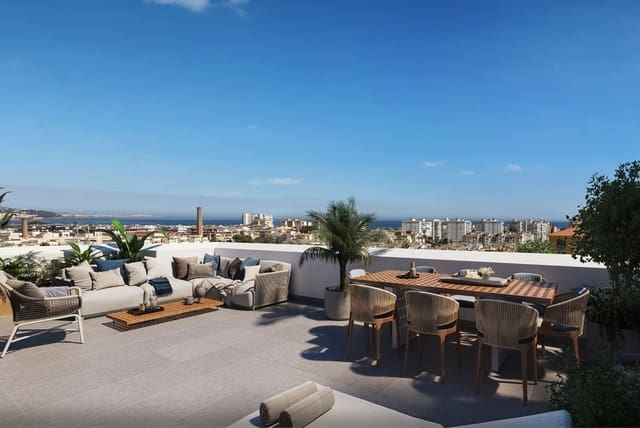 2 chambre Appartement à vendre à Torre del Mar, Vélez-Málaga avec piscine garage - 289 950 € (Ref: 8410660)