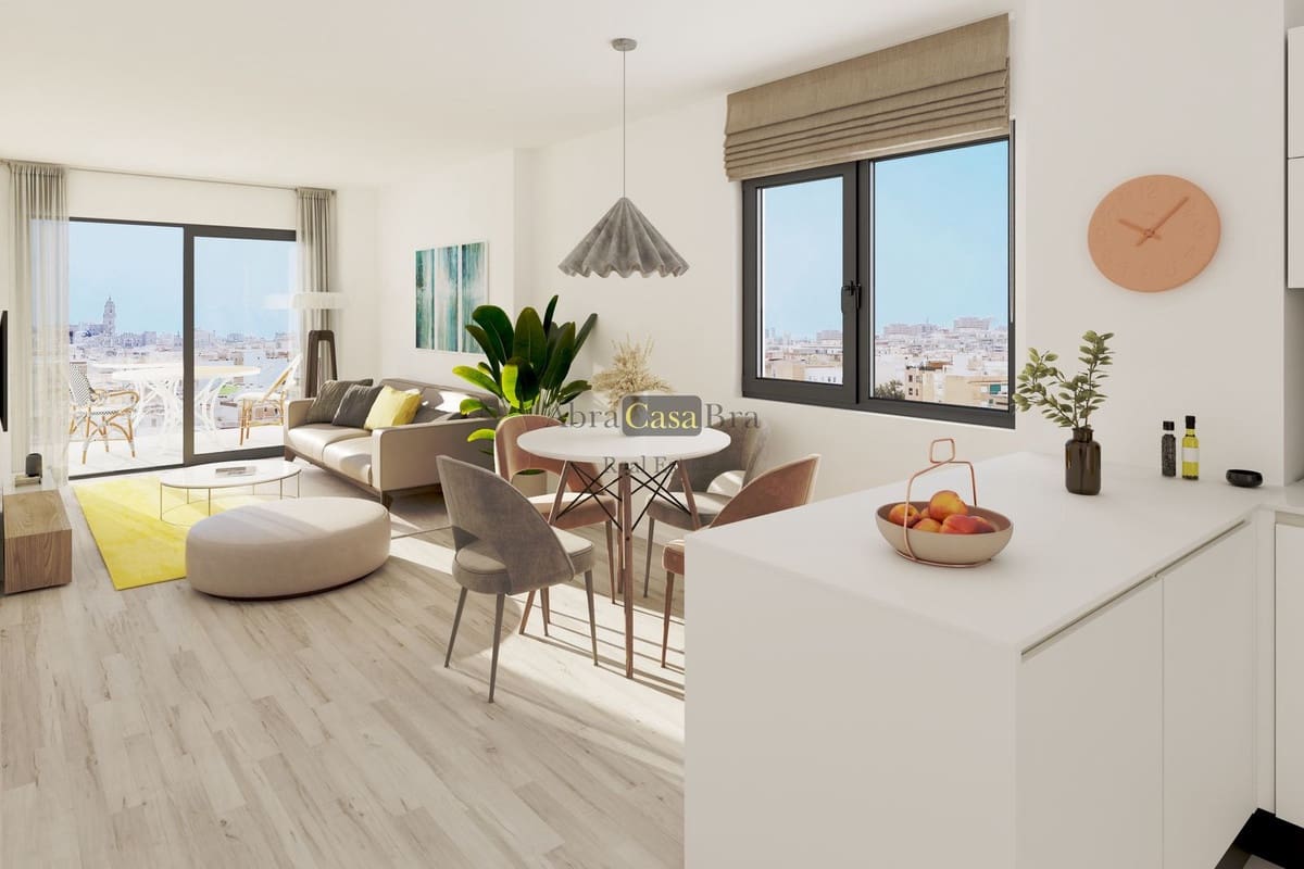 2 bedroom Apartment for sale in Malaga city with pool garage - € 450,000 (Ref: 8410670)