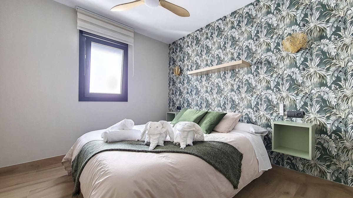 5 makuuhuone Kaupallinen myytävänä paikassa Competa mukana uima-altaan - 619 000 € (Ref: 8410789)