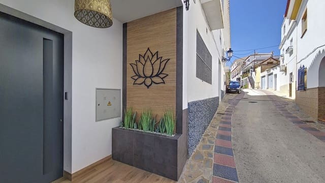 Local Comercial de 5 habitaciones en Cómpeta en venta con piscina - 619.000 € (Ref: 8410789)