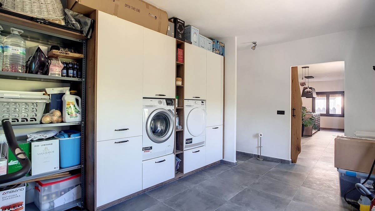 3 quarto Quinta/Casa Rural para venda em Velez-Malaga com piscina garagem - 1 225 000 € (Ref: 8410791)