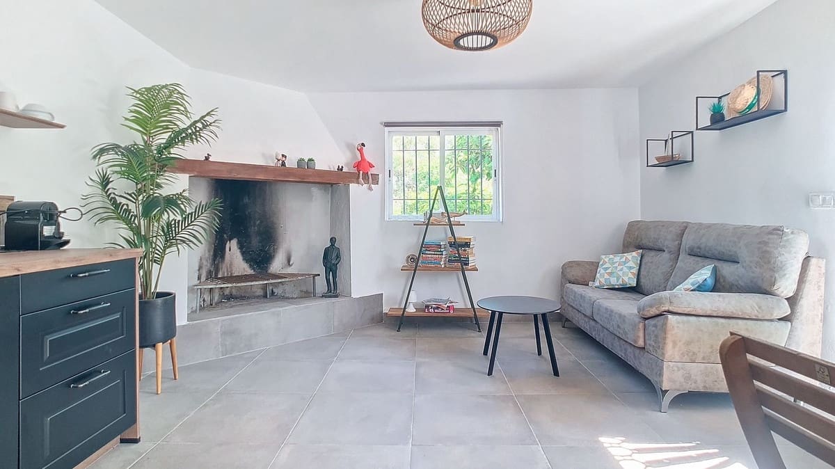 3 quarto Quinta/Casa Rural para venda em Velez-Malaga com piscina garagem - 1 225 000 € (Ref: 8410791)