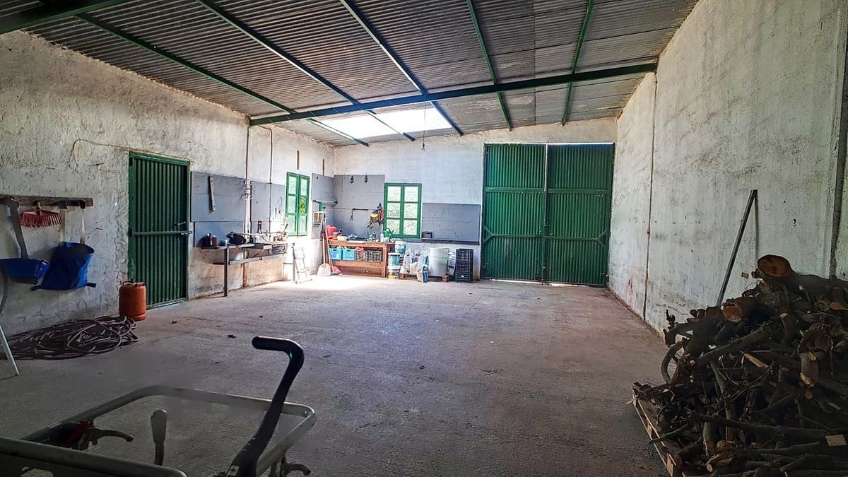 3 quarto Quinta/Casa Rural para venda em Velez-Malaga com piscina garagem - 1 225 000 € (Ref: 8410791)