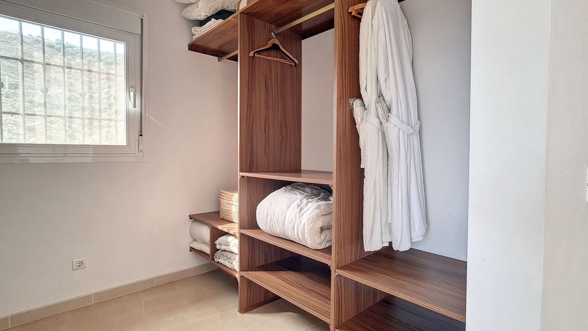 3 quarto Moradia para venda em Arenas com piscina garagem - 695 000 € (Ref: 8410795)