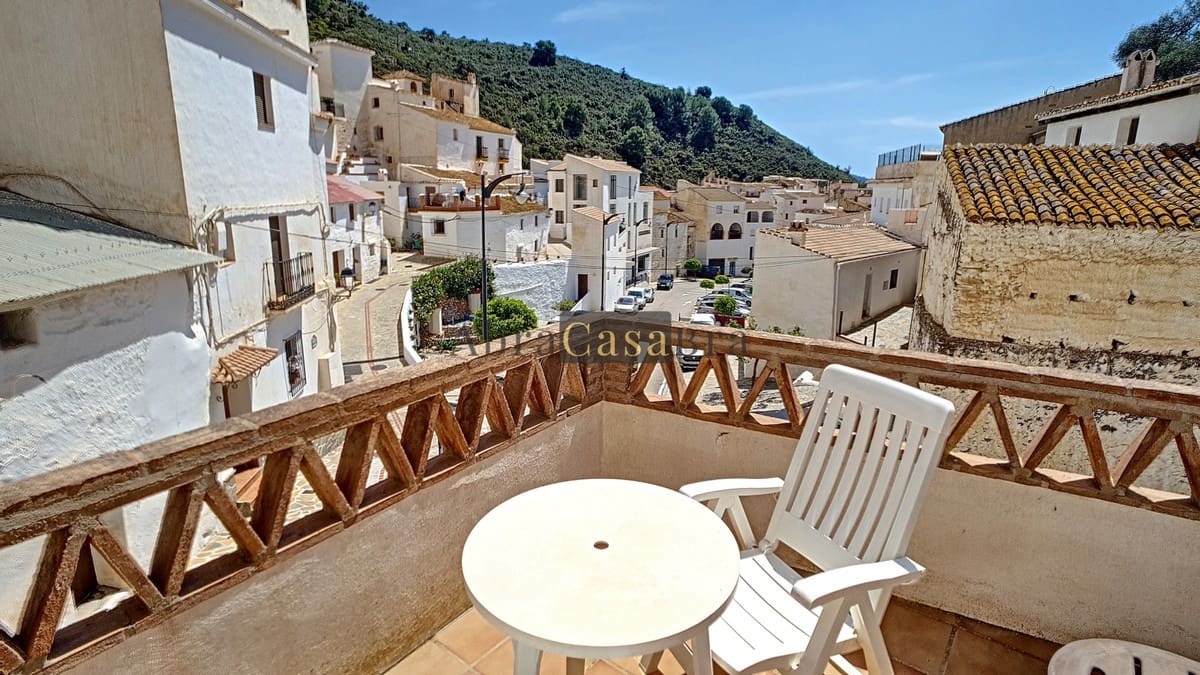 3 chambre Maison de Ville à vendre à Salares avec piscine - 209 000 € (Ref: 8410822)