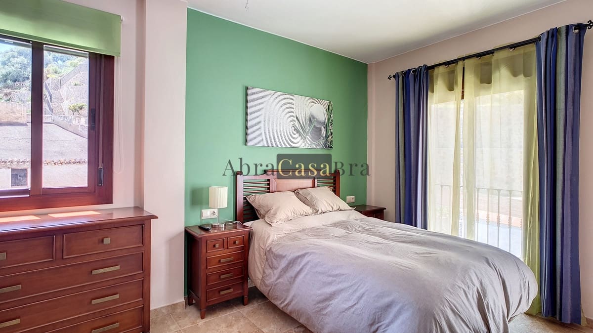 3 chambre Maison de Ville à vendre à Salares avec piscine - 209 000 € (Ref: 8410822)