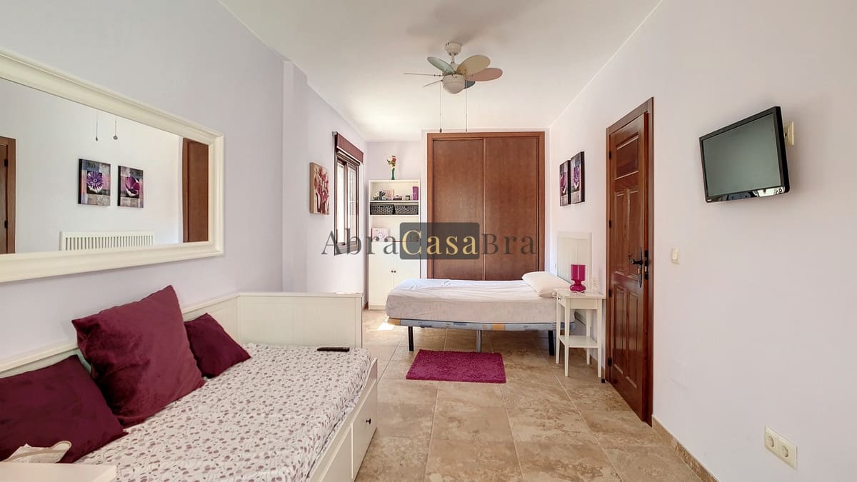 3 chambre Maison de Ville à vendre à Salares avec piscine - 209 000 € (Ref: 8410822)