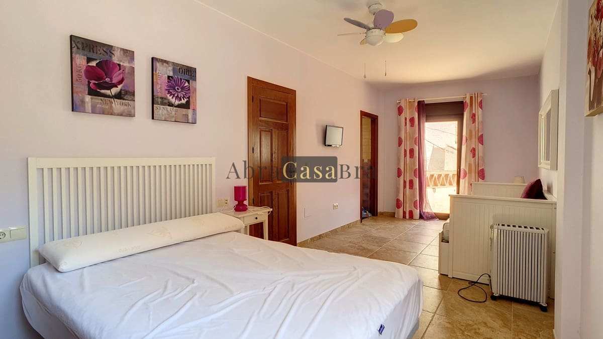 3 chambre Maison de Ville à vendre à Salares avec piscine - 209 000 € (Ref: 8410822)