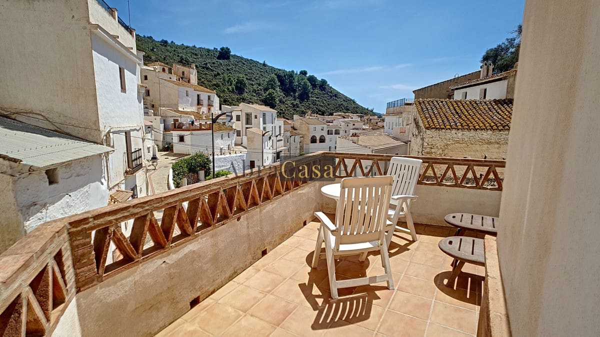 3 chambre Maison de Ville à vendre à Salares avec piscine - 209 000 € (Ref: 8410822)