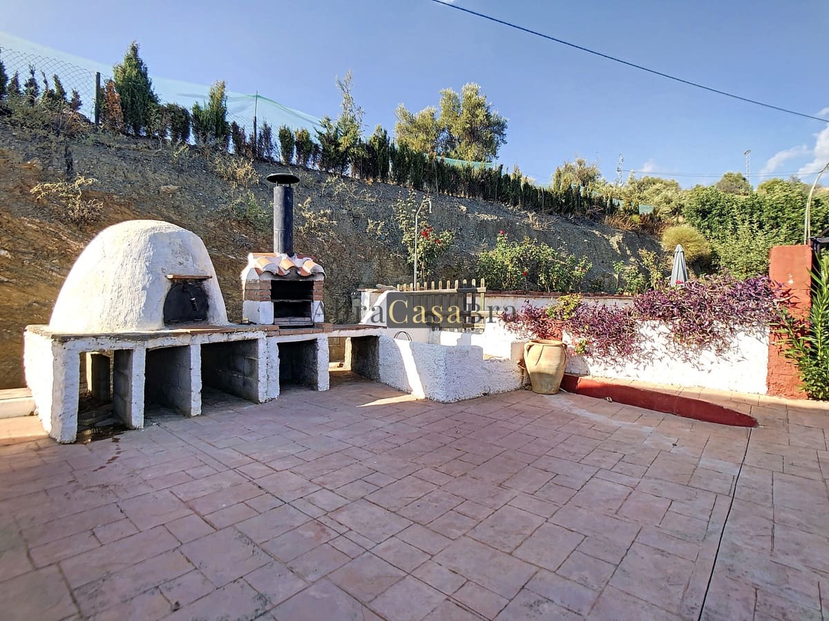 3 chambre Finca/Maison de Campagne à vendre à Sedella avec piscine garage - 225 000 € (Ref: 8410831)