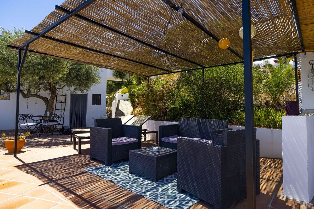 8 sovrum Villa till salu i Comares med pool garage - 490 000 € (Ref: 8416613)