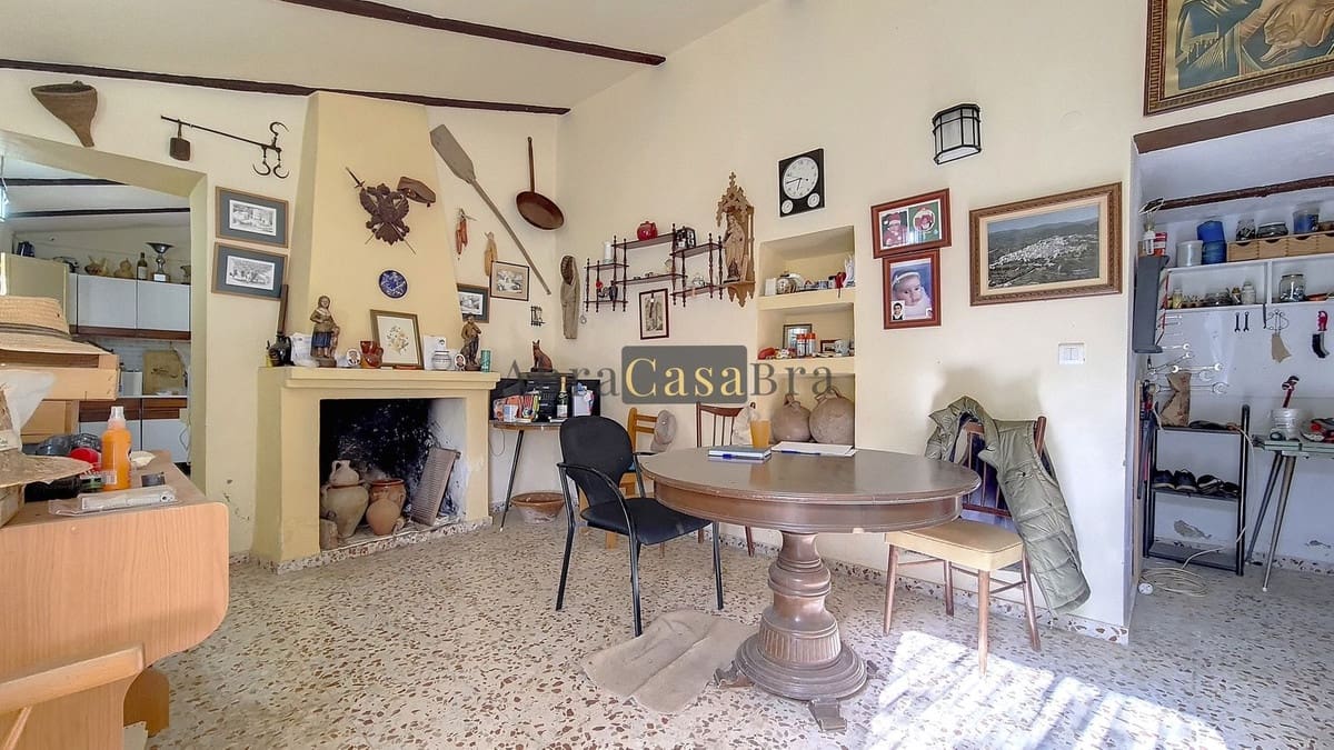 1 bedroom Finca/Country House for sale in Canillas de Albaida with garage - € 180,000 (Ref: 8422592)