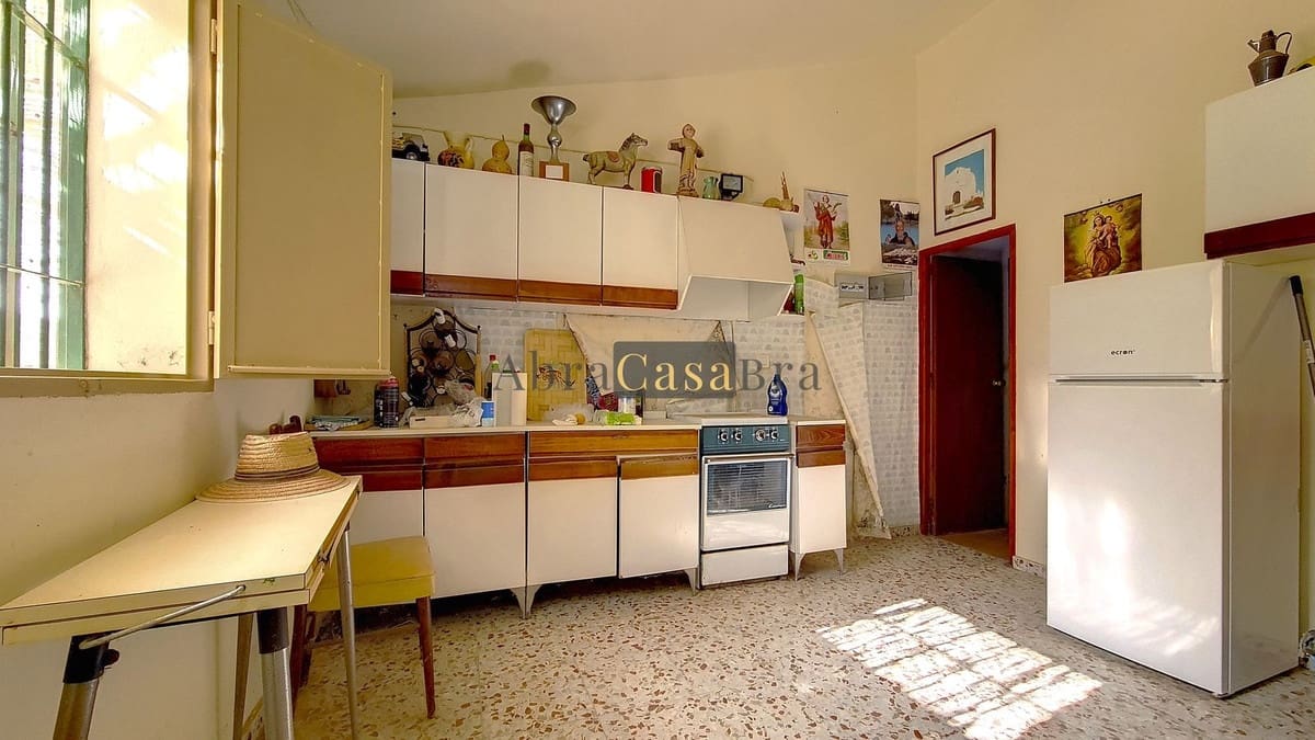 1 bedroom Finca/Country House for sale in Canillas de Albaida with garage - € 180,000 (Ref: 8422592)