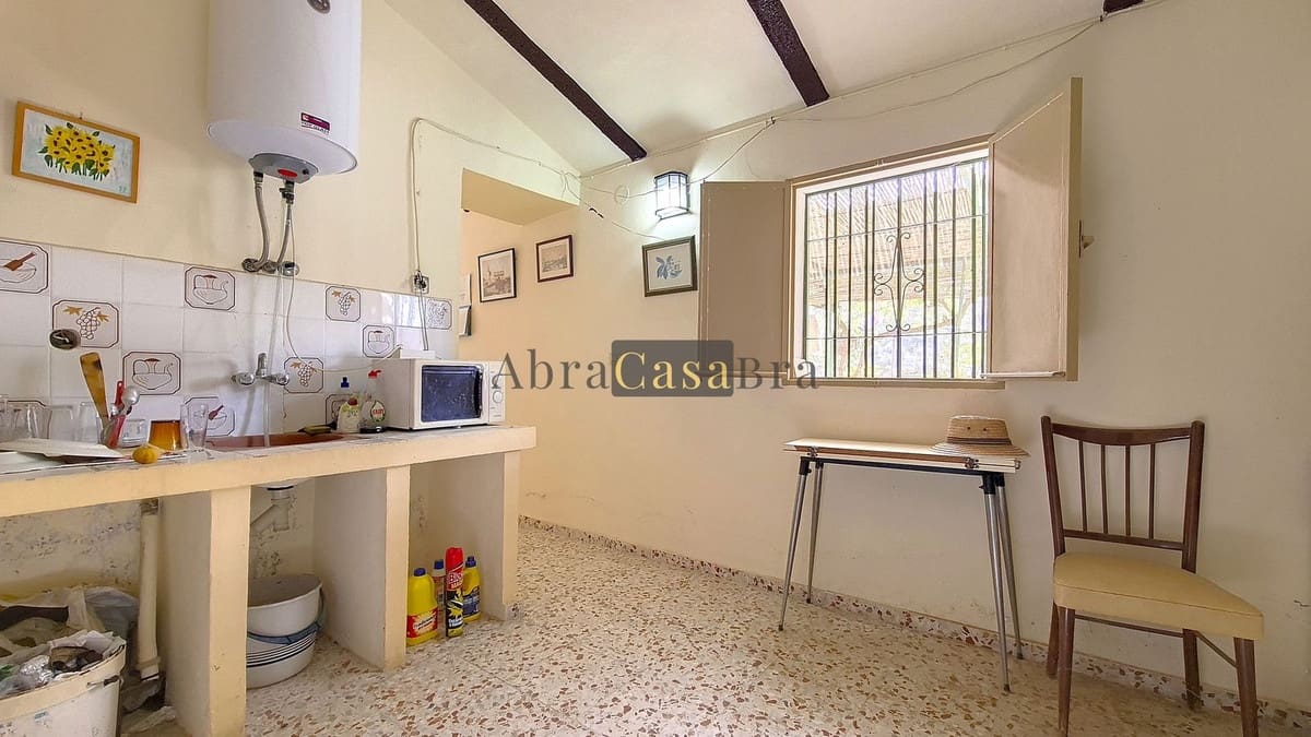 1 bedroom Finca/Country House for sale in Canillas de Albaida with garage - € 180,000 (Ref: 8422592)