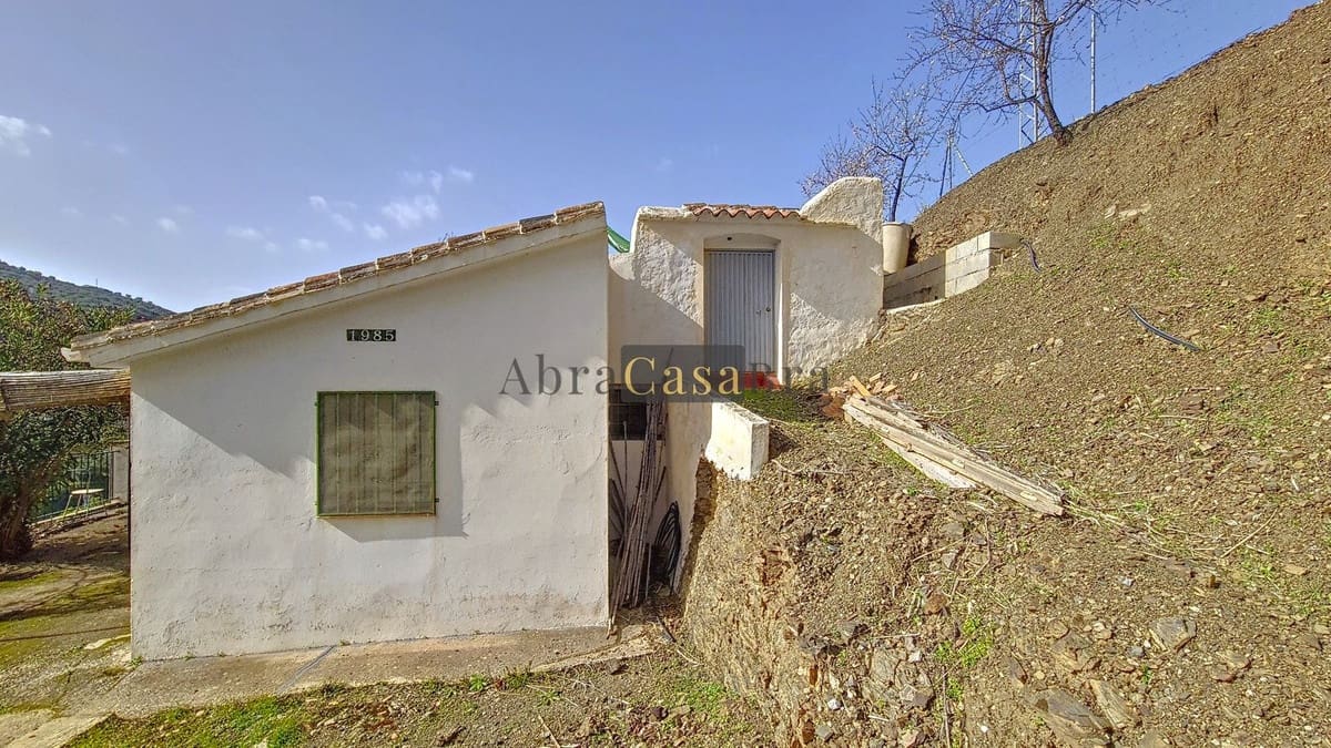 1 bedroom Finca/Country House for sale in Canillas de Albaida with garage - € 180,000 (Ref: 8422592)
