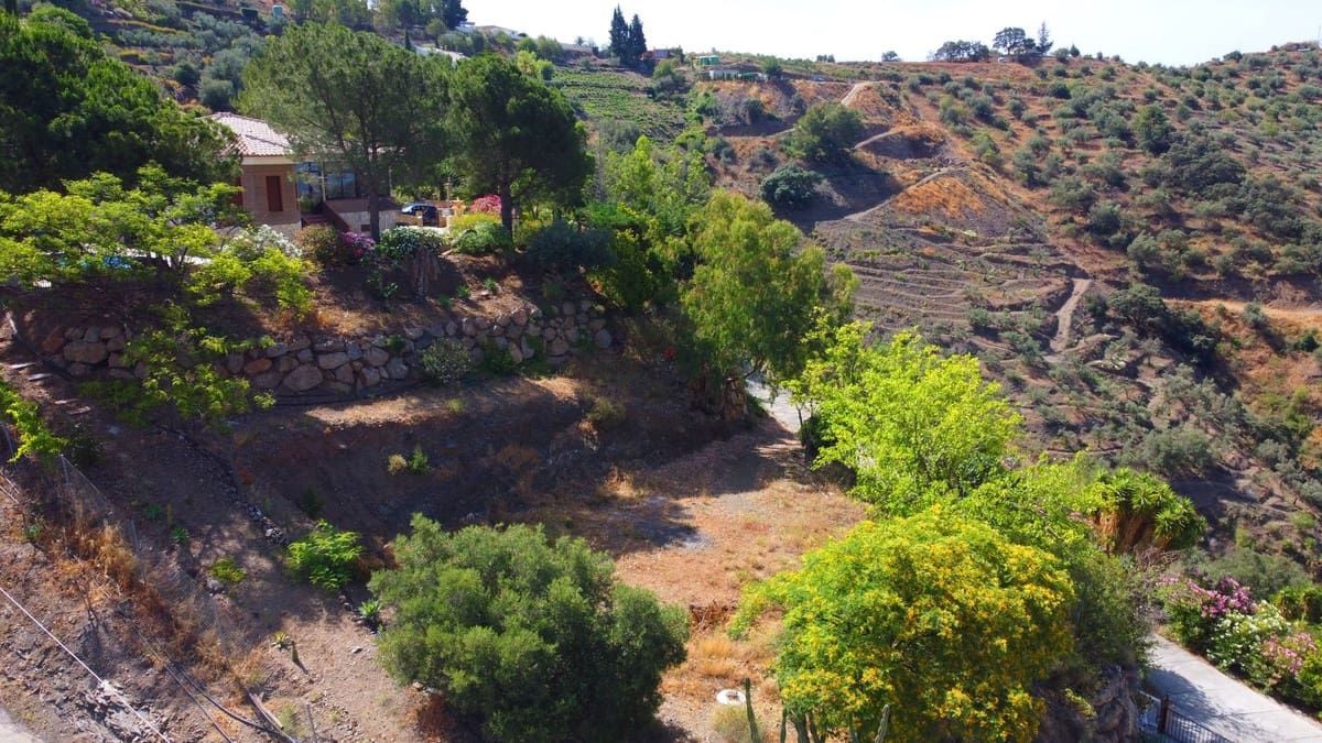 4 sovrum Villa till salu i Sayalonga med pool garage - 629 000 € (Ref: 8439708)