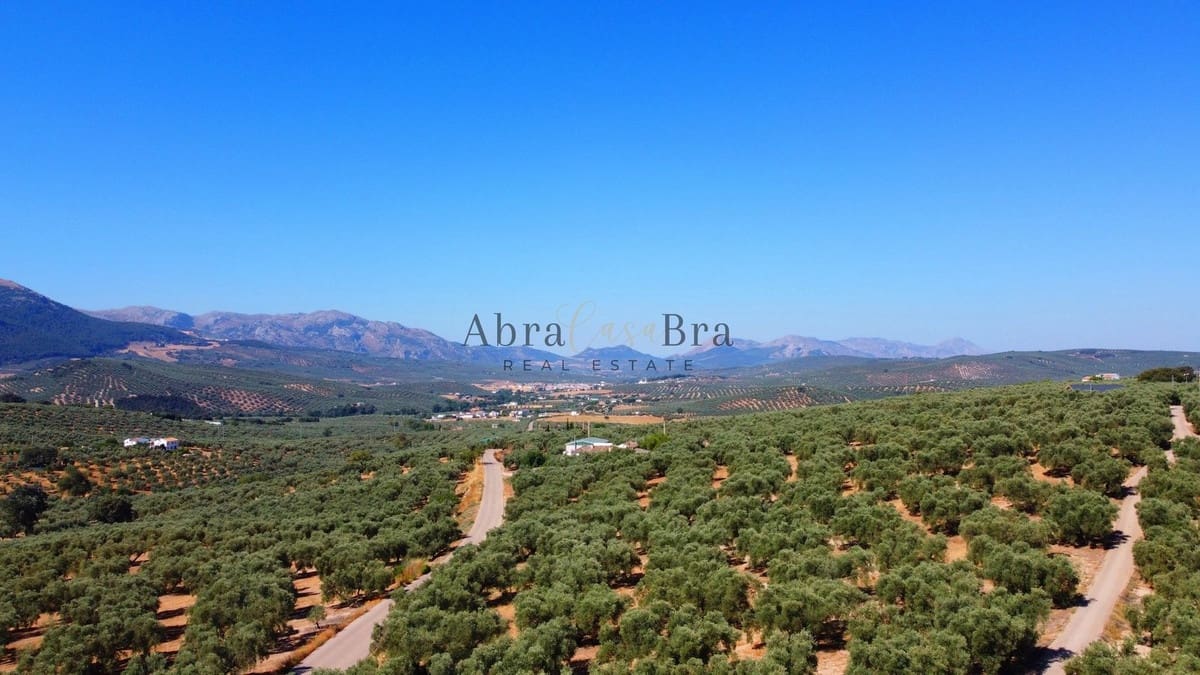 7 chambre Finca/Maison de Campagne à vendre à Villanueva del Trabuco avec piscine garage - 945 000 € (Ref: 8470553)