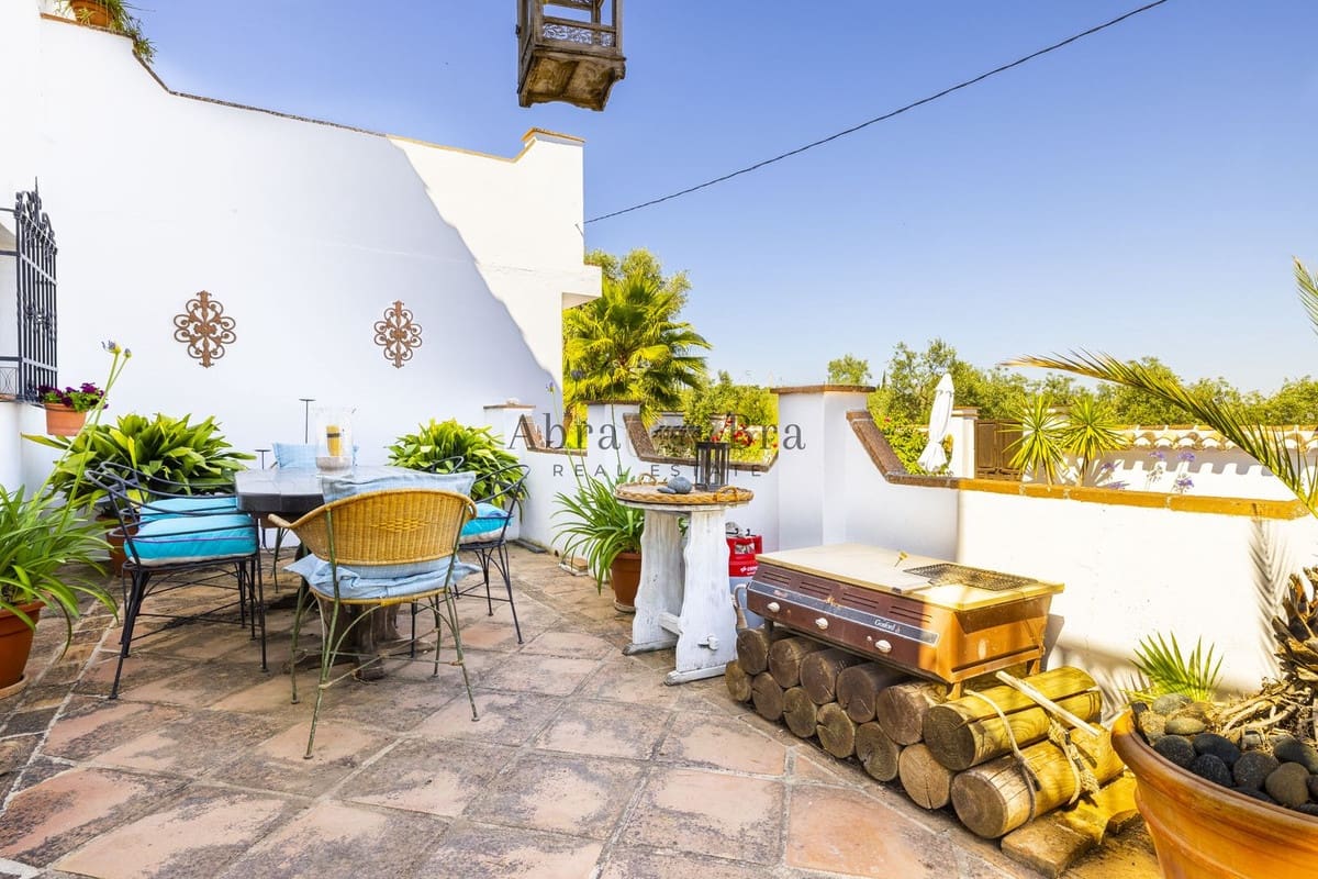 7 chambre Finca/Maison de Campagne à vendre à Villanueva del Trabuco avec piscine garage - 945 000 € (Ref: 8470553)