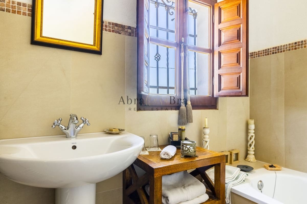 7 chambre Finca/Maison de Campagne à vendre à Villanueva del Trabuco avec piscine garage - 945 000 € (Ref: 8470553)