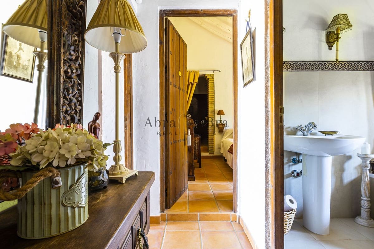 7 chambre Finca/Maison de Campagne à vendre à Villanueva del Trabuco avec piscine garage - 945 000 € (Ref: 8470553)