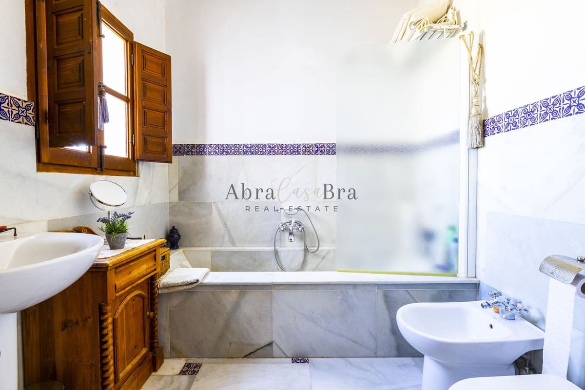 7 chambre Finca/Maison de Campagne à vendre à Villanueva del Trabuco avec piscine garage - 945 000 € (Ref: 8470553)