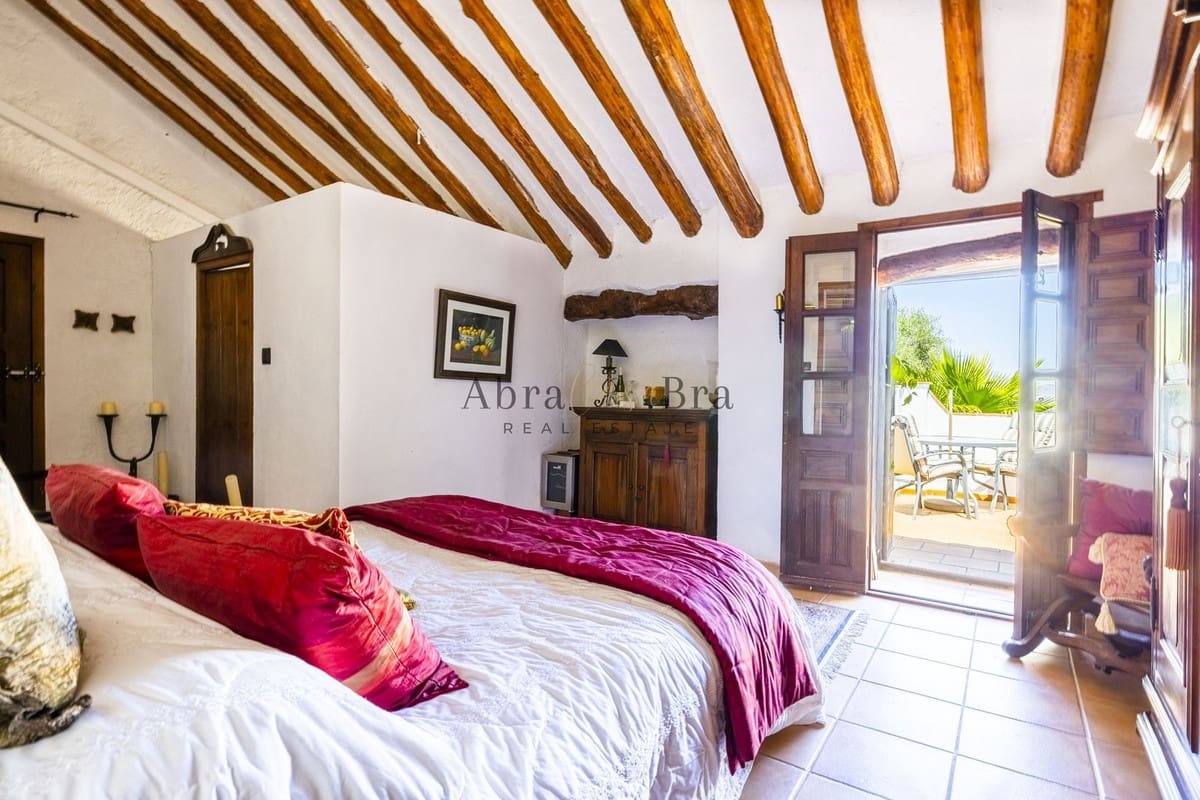 7 chambre Finca/Maison de Campagne à vendre à Villanueva del Trabuco avec piscine garage - 945 000 € (Ref: 8470553)