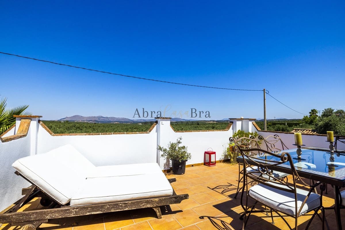 7 chambre Finca/Maison de Campagne à vendre à Villanueva del Trabuco avec piscine garage - 945 000 € (Ref: 8470553)