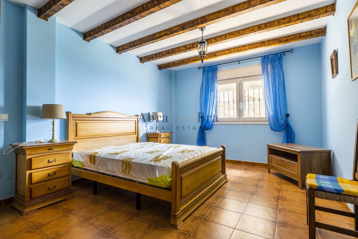 4 soveværelse Villa til salg i Comares med garage - € 700.000 (Ref: 8477210)