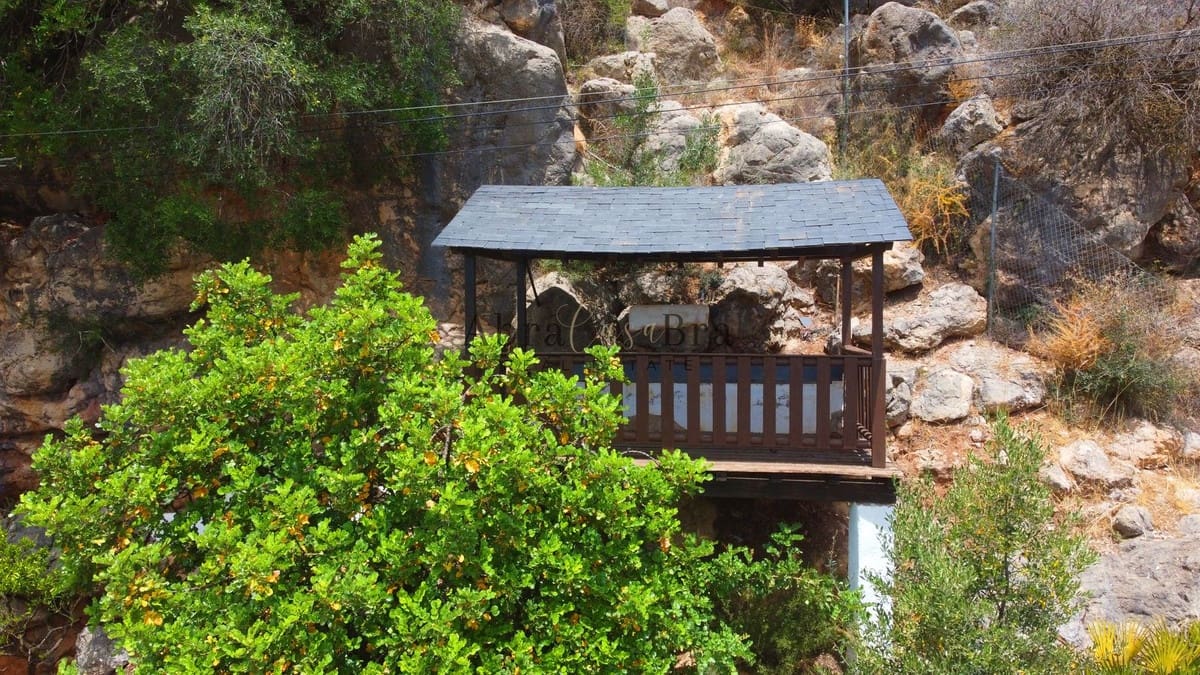 4 soveværelse Villa til salg i Comares med garage - € 700.000 (Ref: 8477210)