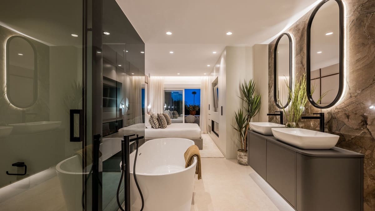 Apartamento de 3 habitaciones en Costalita en venta con piscina garaje - 1.695.000 € (Ref: 8498450)